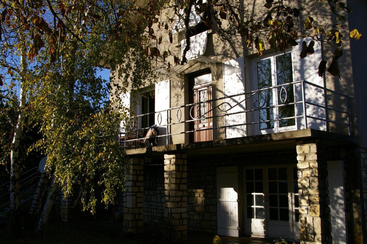 Au Catalpa Bed & Breakfast La Chapelle-Faucher Exterior photo